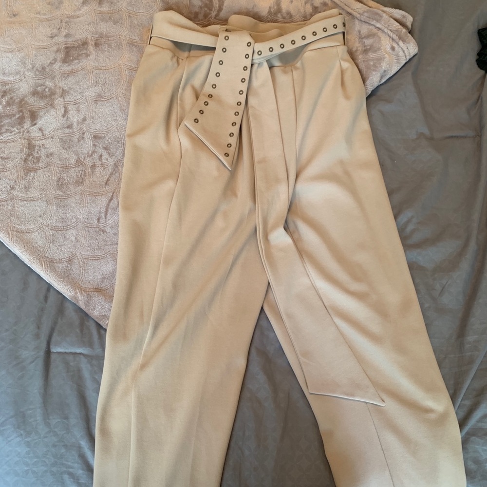 BEIGE STRAIGHT STRETCH PANTS